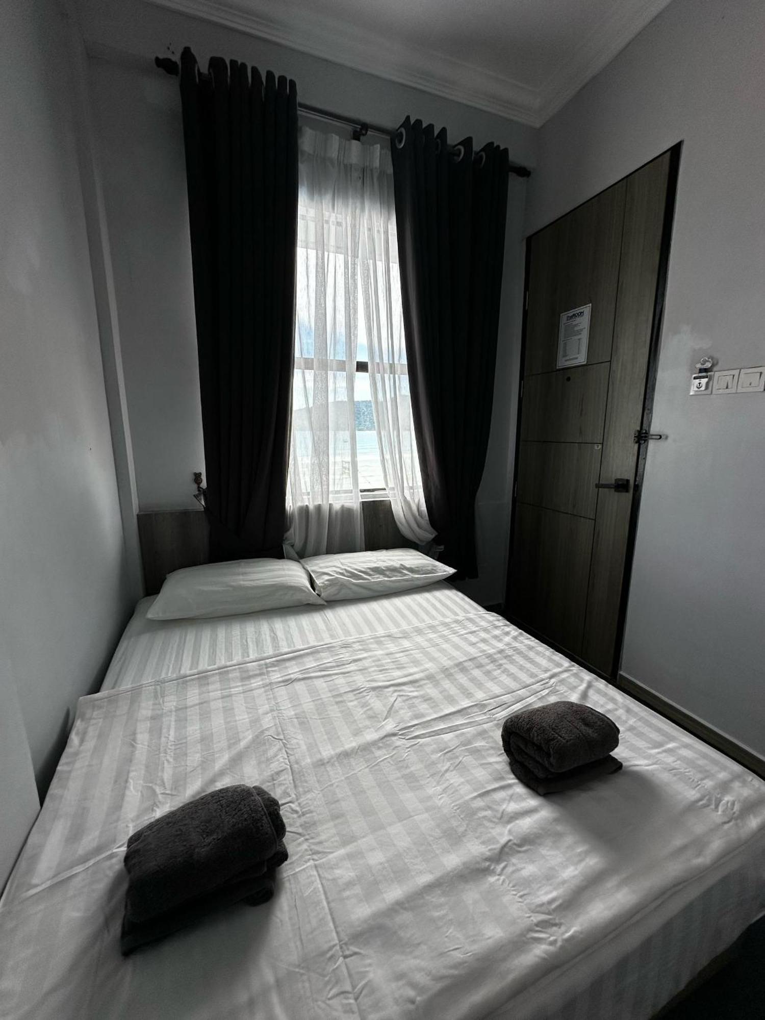 The Room Perhentian - Long Beach Kampung Kuala Besut Exterior foto